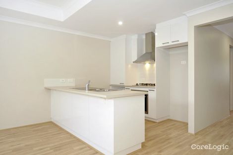 Property photo of 22/12 Loder Way South Guildford WA 6055