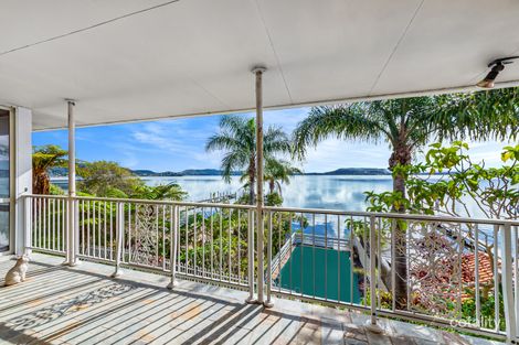 Property photo of 11 Couche Crescent Koolewong NSW 2256