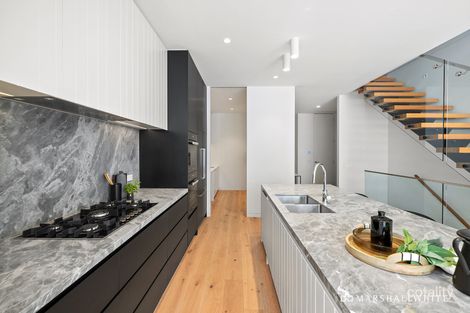 Property photo of 2/21 Broadway Elwood VIC 3184