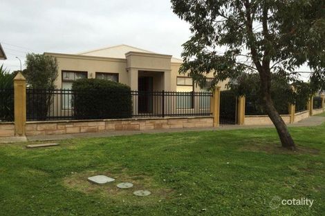 16 Acacia Gr, Flagstaff Hill, SA 5159