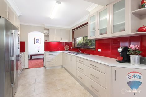 Property photo of 4 Nerang Circuit South Penrith NSW 2750