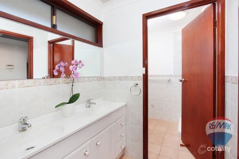 Property photo of 4 Nerang Circuit South Penrith NSW 2750