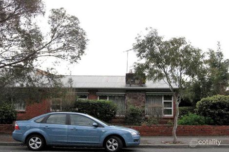 1 Albermarle Ave, Trinity Gardens, SA 5068