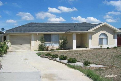 Property photo of 30 Szer Way Carrum Downs VIC 3201