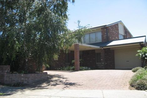 Property photo of 4 Feathertop Drive Keilor VIC 3036