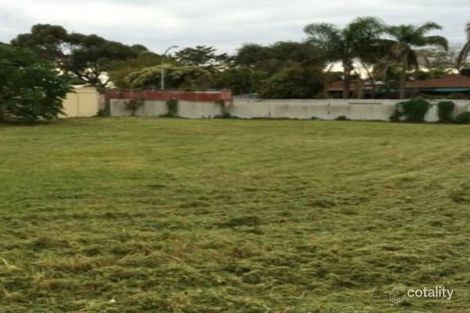 17a Mimbalup Cl, Hillman, WA 6168