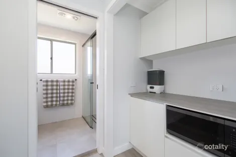 Property photo of 5/25-27 Ocean View Road Gorokan NSW 2263