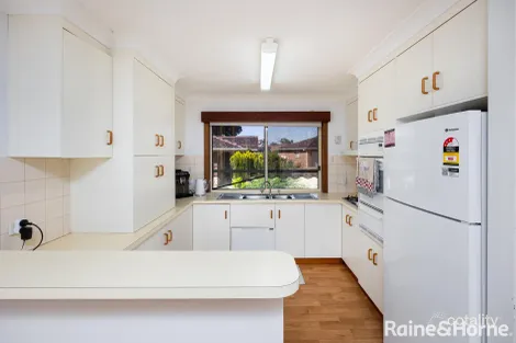 Property photo of 3/7 Barwon Place Tatton NSW 2650