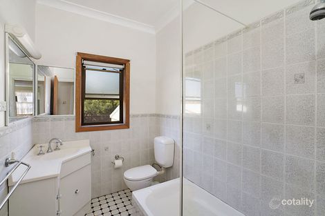 Property photo of 11 Watkins Road Elermore Vale NSW 2287