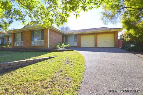 2 Enderby Cl, Hinchinbrook, NSW 2168