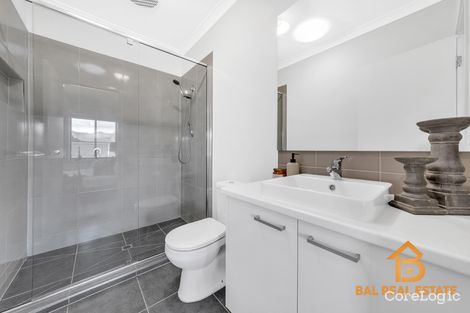 Property photo of 55 Topiary Street Truganina VIC 3029