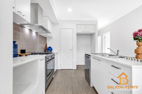 Property photo of 55 Topiary Street Truganina VIC 3029