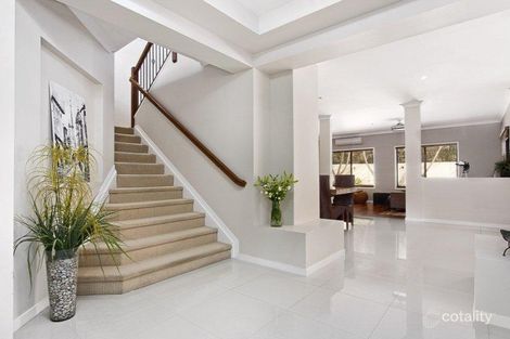 Property photo of 21 Forest Road Cashmere QLD 4500