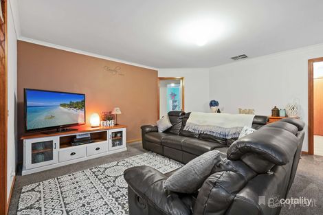 Property photo of 87 Ebony Drive Pakenham VIC 3810