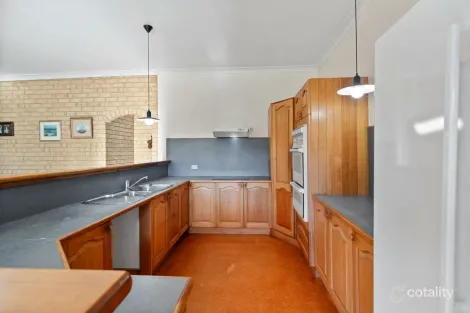 Property photo of 90 Leighton Road Halls Head WA 6210