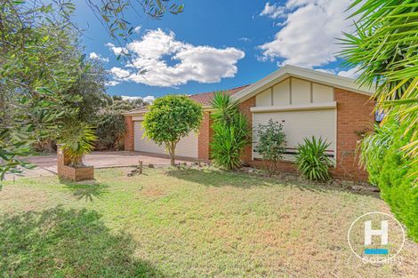 Property photo of 12 Edgewood Road Roxburgh Park VIC 3064