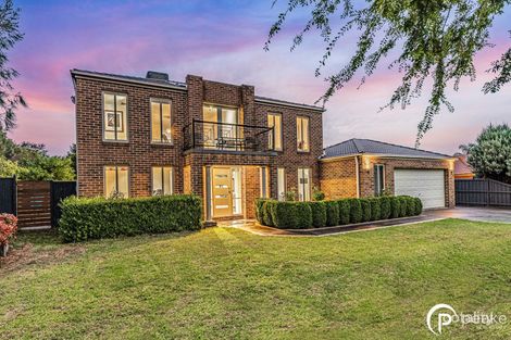 16 St Ives Dr, Narre Warren South, VIC 3805