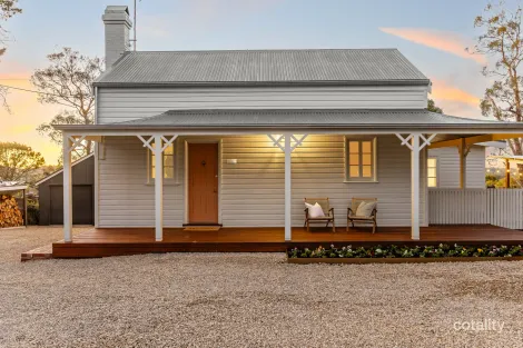 Property photo of 133 Upper Sturt Road Upper Sturt SA 5156