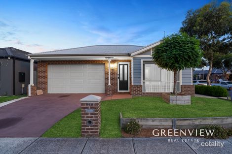 27 Mcewan Dr, Cranbourne East, VIC 3977