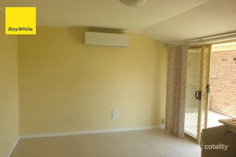 Property photo of 16 Canterbury Road St Johns Park NSW 2176