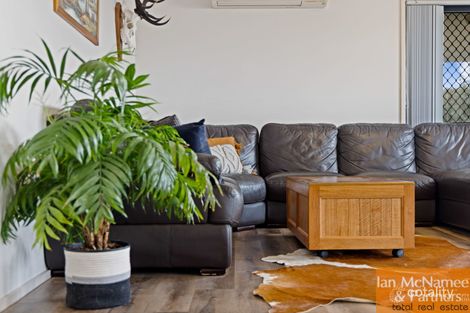 Property photo of 10 Binowee Place Karabar NSW 2620