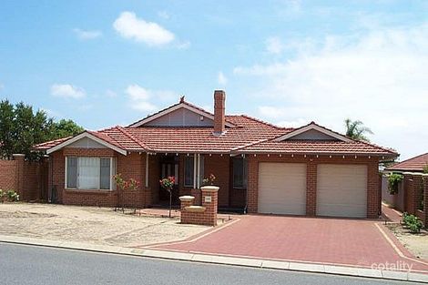 42 Gascoyne Ave, Woodvale, WA 6026