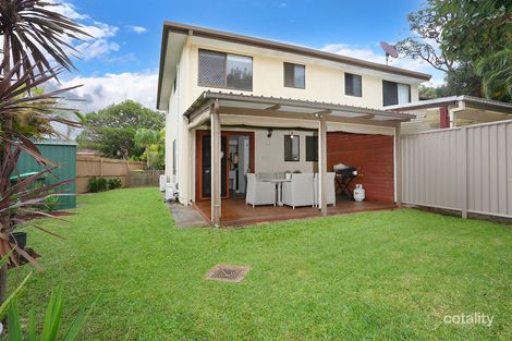 Property photo of 4/77 Olsen Avenue Labrador QLD 4215