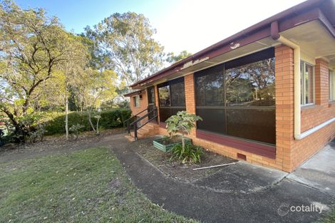 Property photo of 18 Brisbane Road Dinmore QLD 4303