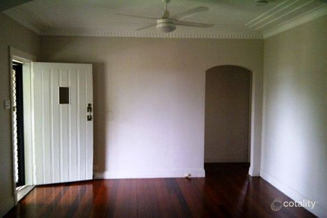 Property photo of 63 Goodwin Terrace Moorooka QLD 4105