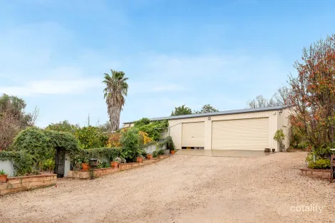 Property photo of 11 Beatrix Drive Craigmore SA 5114