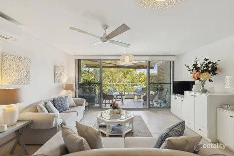 Property photo of 2/12 Cape Three Points Road Avoca Beach NSW 2251