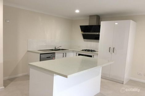 Property photo of 4 Arneis Avenue Dayton WA 6055