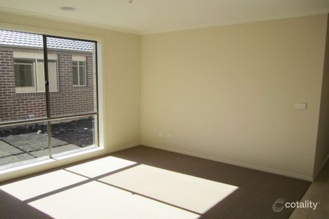 Property photo of 39 Ardent Crescent Cranbourne East VIC 3977