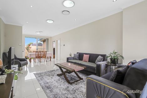 Property photo of 39A Carinya Road Girraween NSW 2145