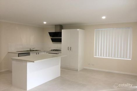 Property photo of 4 Arneis Avenue Dayton WA 6055