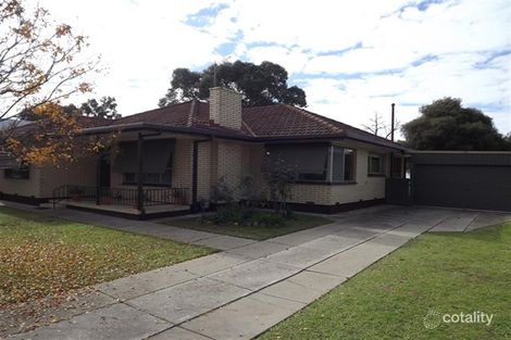 Property photo of 382 Parnall Street Lavington NSW 2641