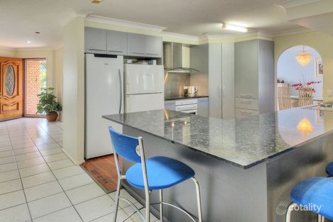 Property photo of 15 Tarrango Place Heritage Park QLD 4118