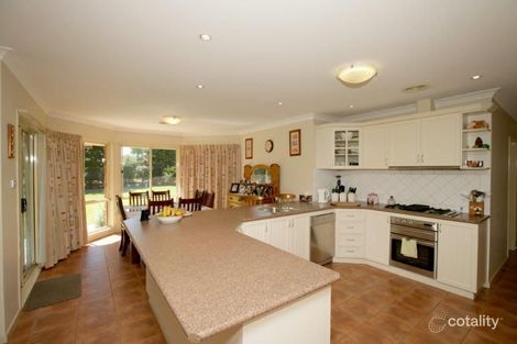Property photo of 13 Ironbark Place Springvale NSW 2650