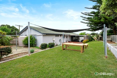 Property photo of 17 Agathea Court Frankston North VIC 3200