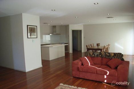 Property photo of 10 Crump Close Griffith NSW 2680
