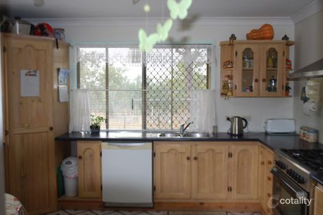 Property photo of 199 Thagoona Haigslea Road Mount Marrow QLD 4306