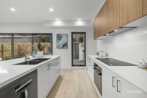 Property photo of 21 Morris Road Croydon VIC 3136