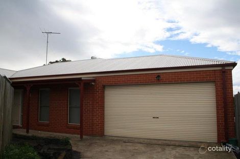 2/69 Malinda Cres, Bell Park, VIC 3215