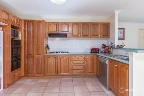 Property photo of 11 Eucalypt Rise Jerrabomberra NSW 2619