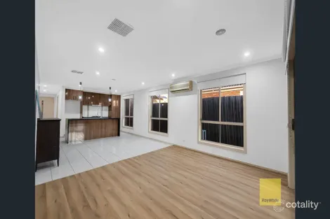 Property photo of 10 Taronga Road Truganina VIC 3029