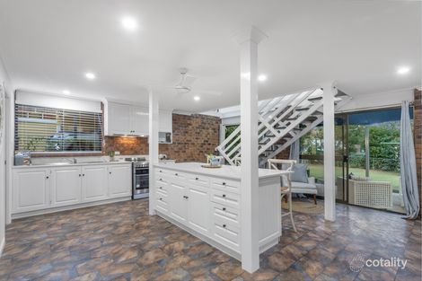 Property photo of 31 Binya Street Holland Park QLD 4121