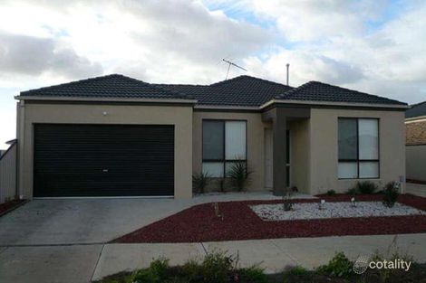 22 Bridlepath Dr, Truganina, VIC 3029