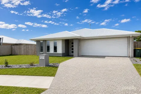 28 Burrum St, Burrum Heads, QLD 4659