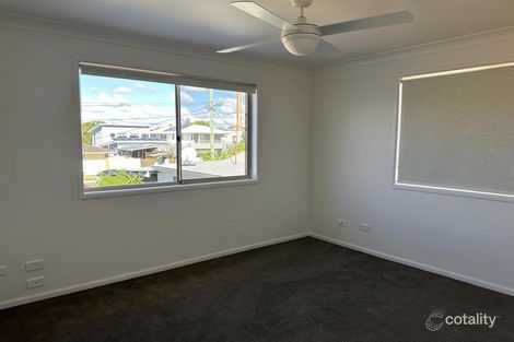 Property photo of 1/27 Twenty Fourth Avenue Palm Beach QLD 4221