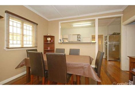 Property photo of 19 Herbert Street Camp Hill QLD 4152